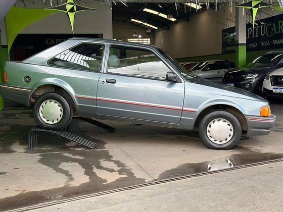 FORD ESCORT 1.0 HOBBY 8V GASOLINA 2P MANUAL FORD ESCORT 1.0 HOBBY 8V GASOLINA 2P MANUAL